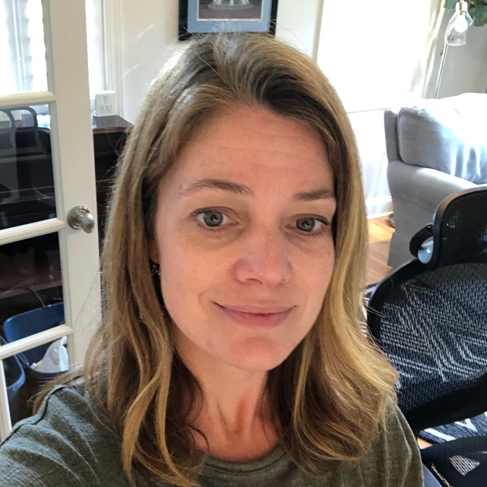 Meet your Posher, Laura